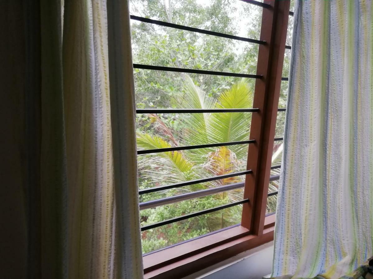 Purity Guest House Auroville Bagian luar foto